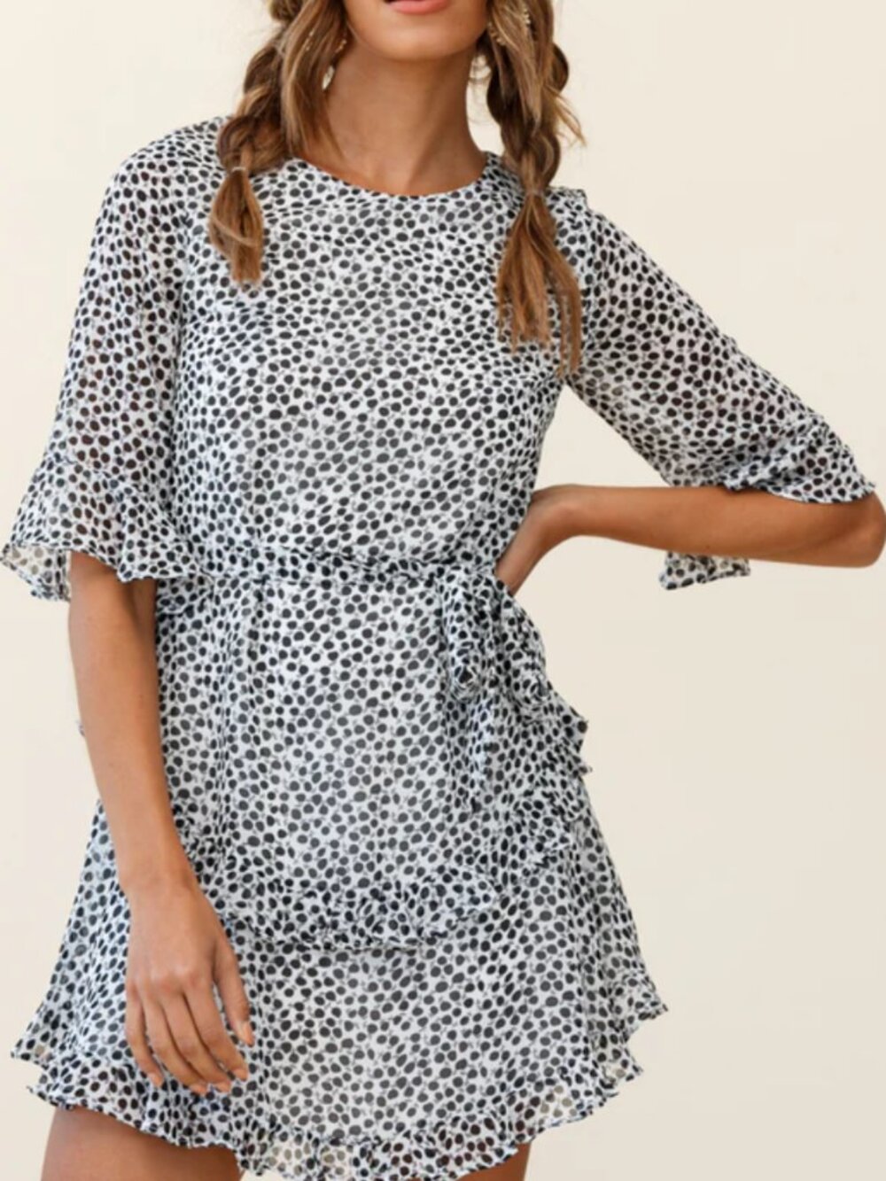 NWOT Selfie Leslie Black White Print Short Sleeve Small
